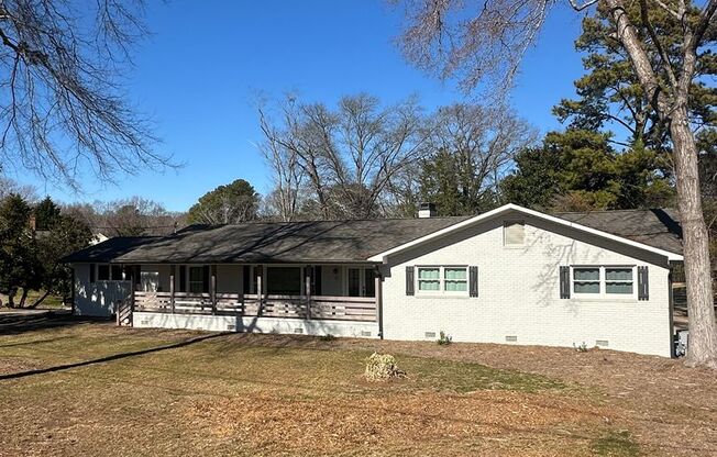 Gorgeous Lake Home on Lanier!