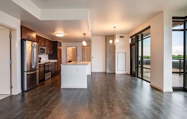 2 beds, 2 baths, 1,293 sqft, $3,050, Unit 0607