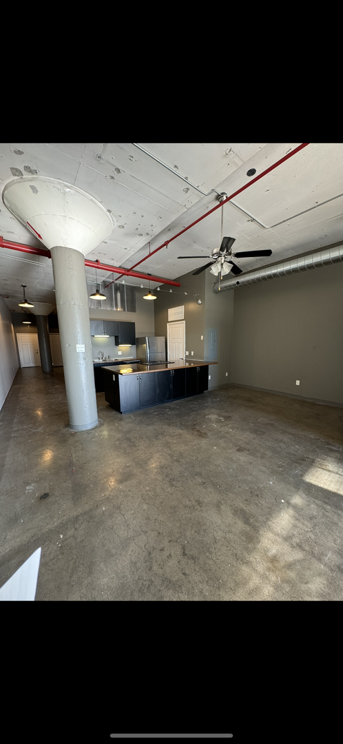 1 bed, 1 bath, 1,301 sqft, $820, Unit 526