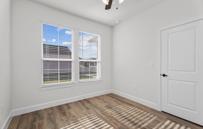 2 beds, 2 baths, 983 sqft, $2,250, Unit 1510