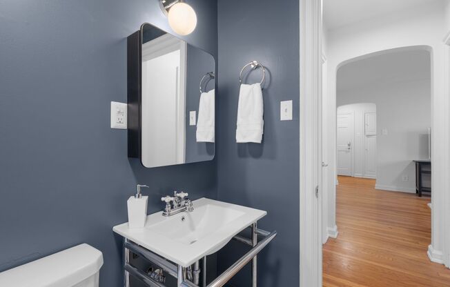 1 bed, 1 bath, 650 sqft, $1,395, Unit 202