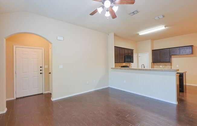 Spacious Townhome in New Braunfels