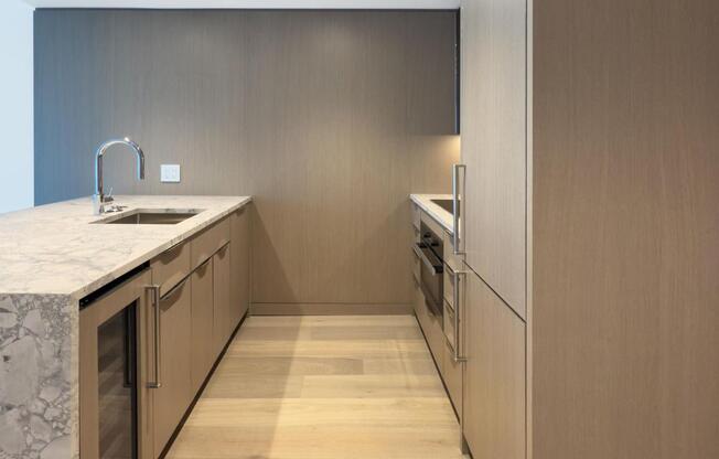 1 bed, 1 bath, 550 sqft, $6,000, Unit 34-F
