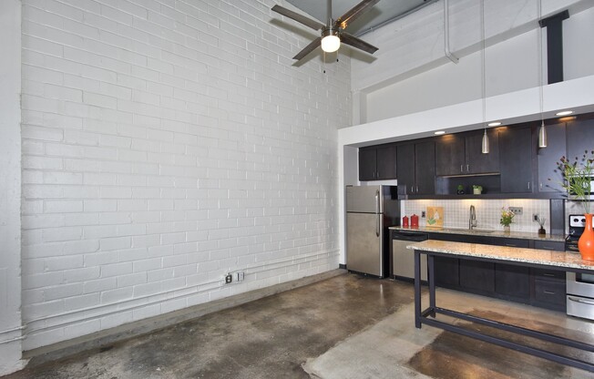 1 bed, 1 bath, 570 sqft, $1,199, Unit 3139