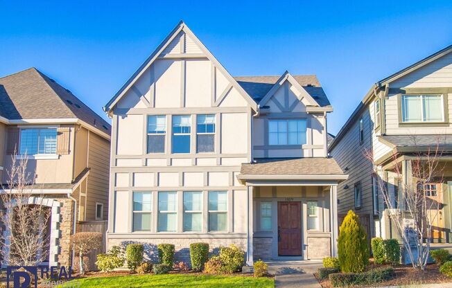 Charming 4 Bedroom!! Move In Ready!