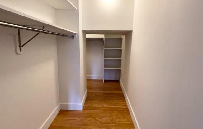 1 bed, 1 bath, 834 sqft, $5,200, Unit 1501