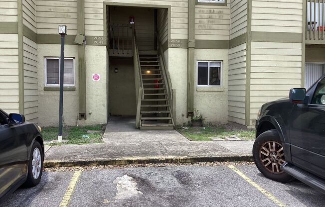 Bowen Apartments