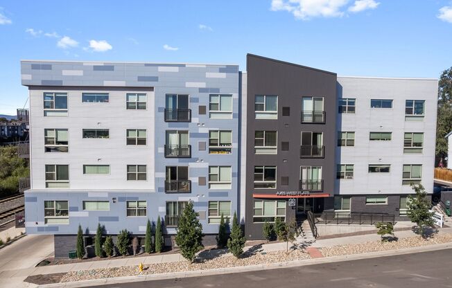 Axis West Flats