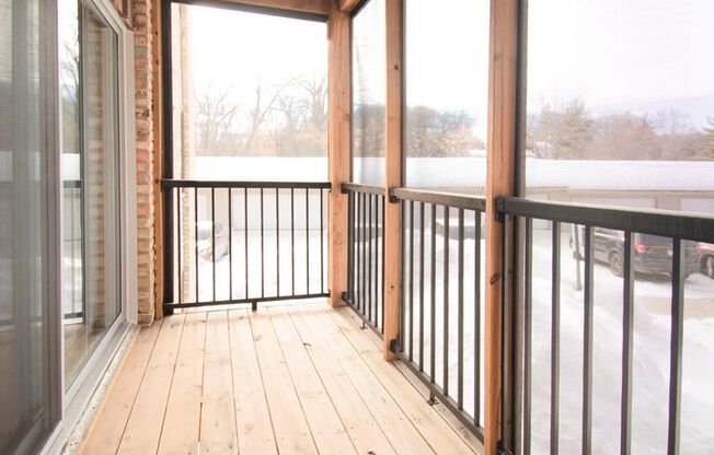 2 beds, 1 bath, 756 sqft, $1,325, Unit 824-203