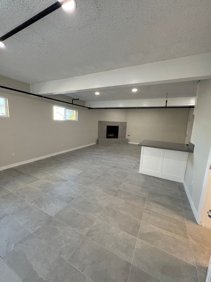Newly Renovated 1bedroom in Harbor City - $1,895
