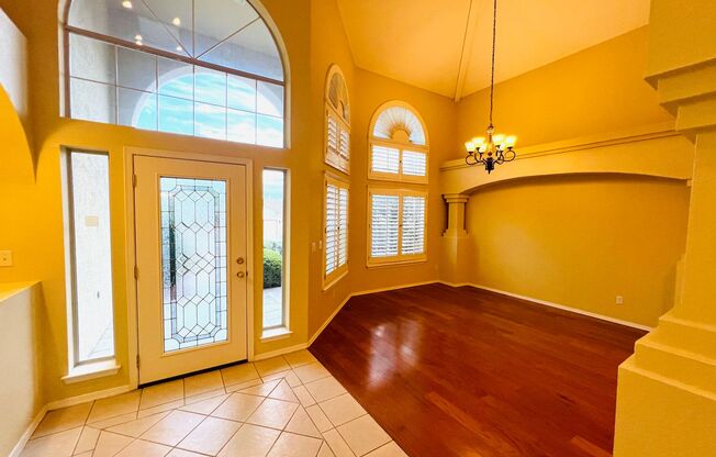 Stunning 4 bedroom, 3 bath home in West El Paso!