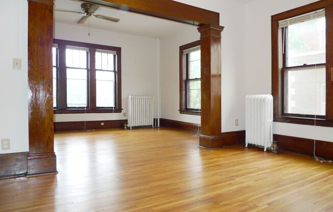 1 bed, 1 bath, 410 sqft, $975, Unit 4 - 21