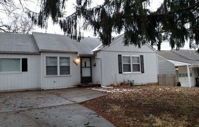 11016 E 57th Terr