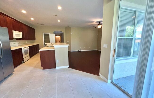 3 beds, 2.5 baths, $2,999