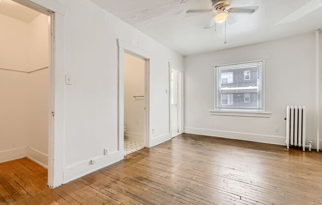 Studio, 1 bath, $825, Unit #G-28