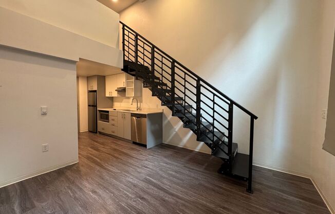 1 bed, 1 bath, 377 sqft, $1,385, Unit 106