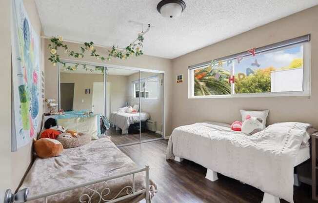 2611 S. Portland Street  Los Angeles, CA 90007