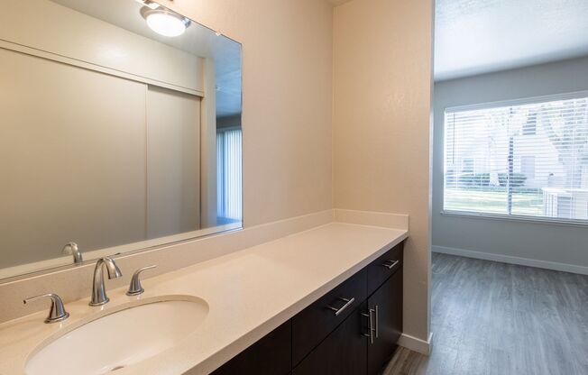 Studio, 1 bath, 360 sqft, $1,450, Unit 96
