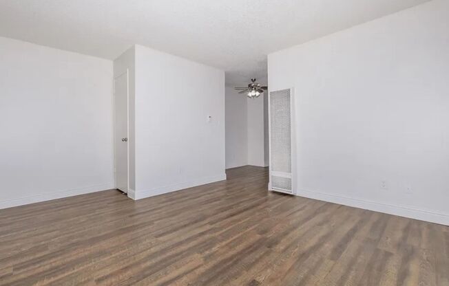 1 bed, 1 bath, 600 sqft, $1,305, Unit 08-106