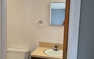 2 beds, 1.5 baths, 1,050 sqft, $925, Unit A