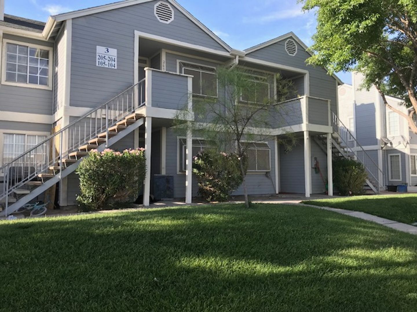 4220 E Tonopah Ave