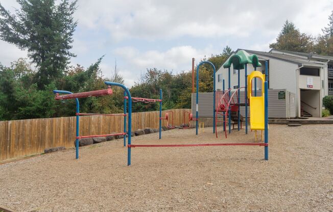 2 beds, 1 bath, $1,500, Unit 234