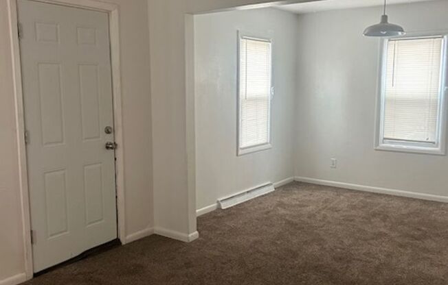 1229 Avenue F - 3b1ba w/ garage and yard space.