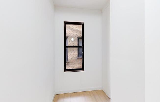4 beds, 3 baths, 2,000 sqft, $10,875, Unit 8A