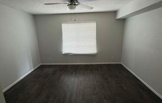 1 bed, 1 bath, 455 sqft, $913, Unit 14-1412