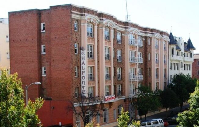 La Chalfonte Apartments...Newly Renovated and Stylish..Great Location!