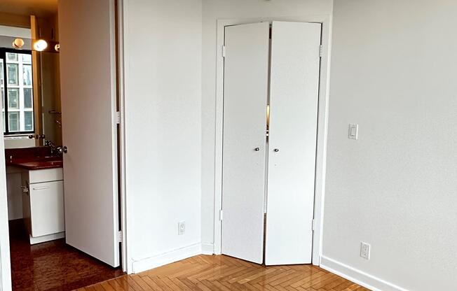 Studio, 1 bath, 444 sqft, $3,800, Unit 23C