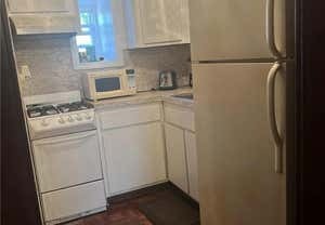 1 bed, 1 bath, 600 sqft, $2,150, Unit 2