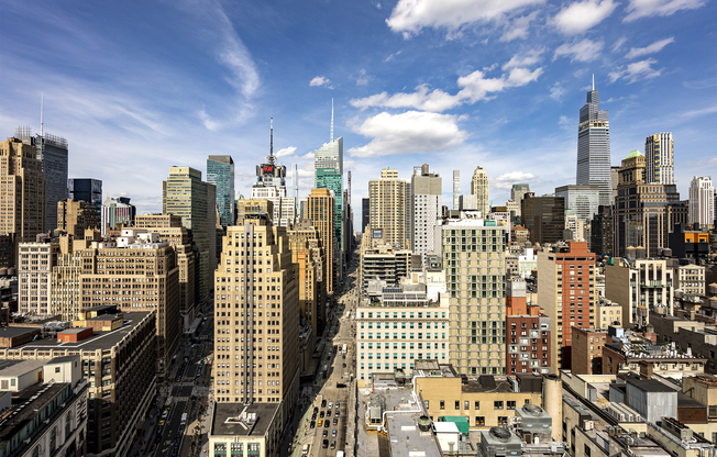 Studio, 1 bath, $3,600, Unit 9B04