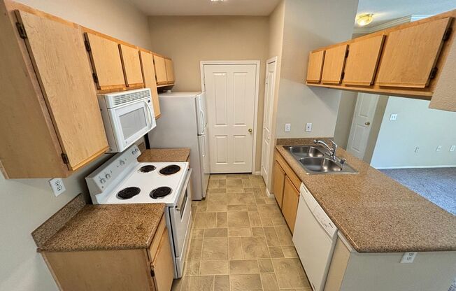 1 bed, 1 bath, $1,295, Unit # 1713