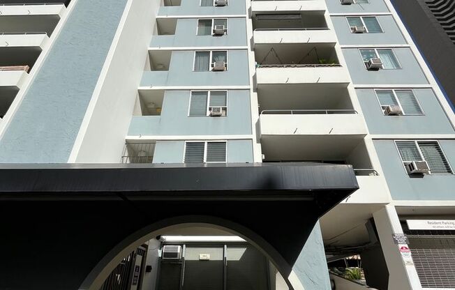 2 beds, 2 baths, $4,500, Unit # 1101