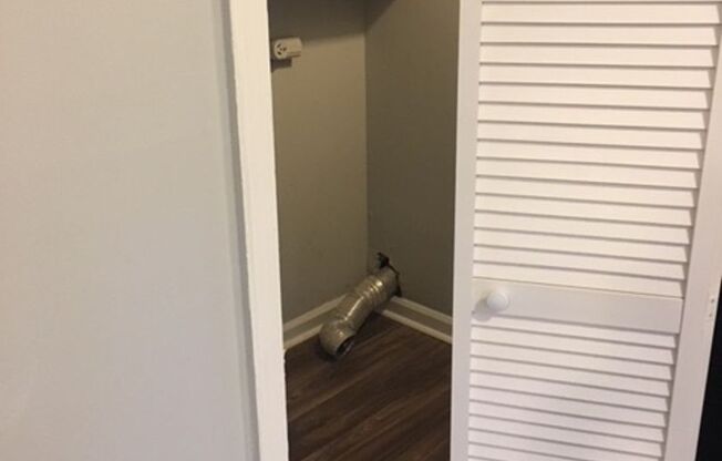 2 beds, 1.5 baths, 1,050 sqft, $1,431, Unit 505-A SH