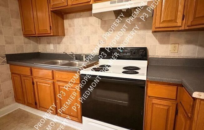1631 HARRISON AVE