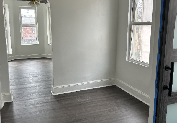 531 ASHFORD ST