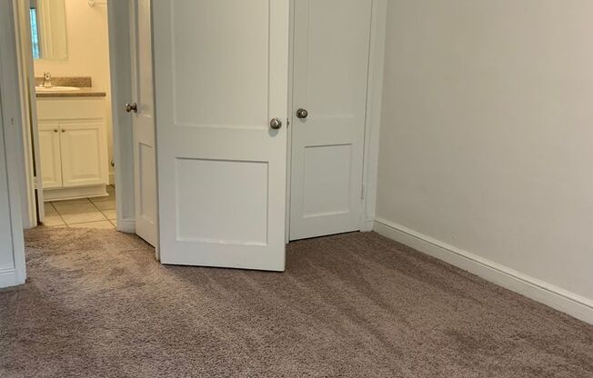 1 bed, 1 bath, 529 sqft, $1,075, Unit 104