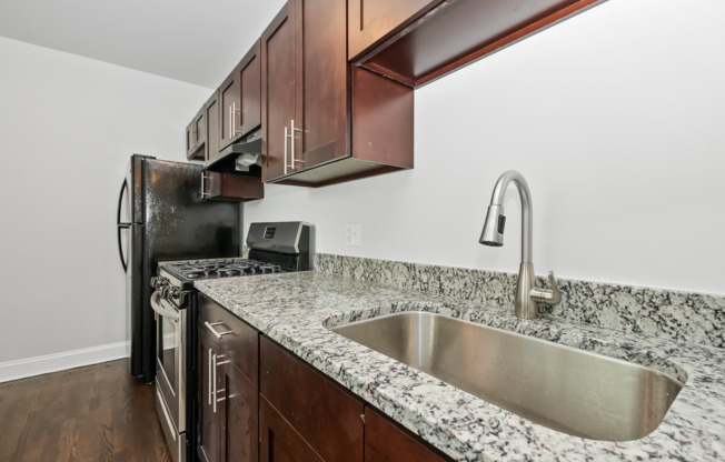 2 beds, 1 bath, $1,309, Unit 7655 #2