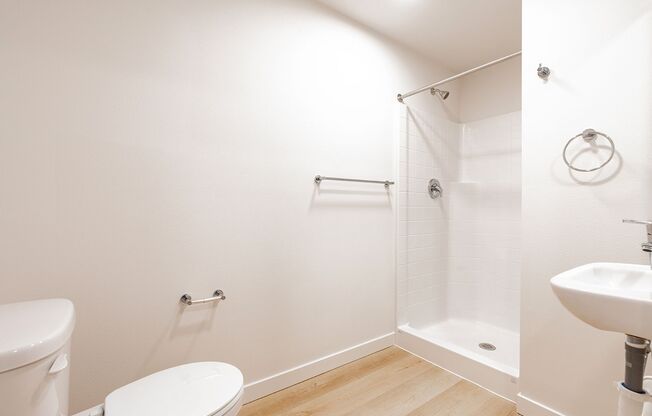 Studio, 1 bath, 307 sqft, $1,295, Unit 829
