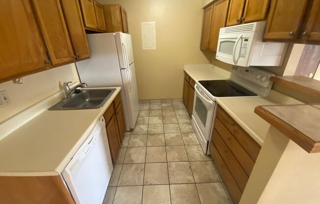 2 beds, 2 baths, $1,800