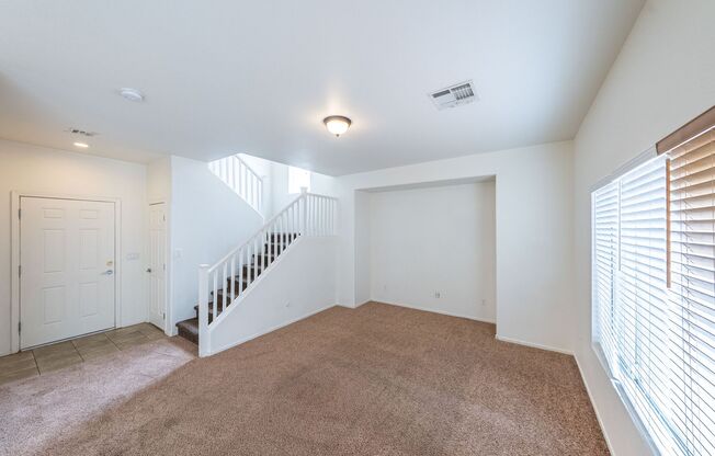 Gorgeous 2 story , 3 bedroom, 2.5 bathroom