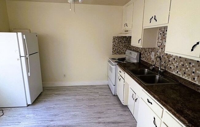 8225-8227 Dowling St.