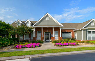 Heritage Lake Apartments
