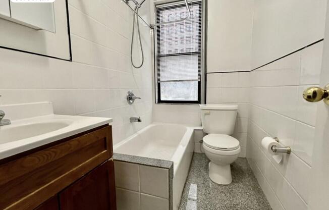 155 EAST 52ND STREET 9E