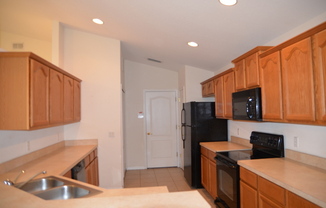 3 beds, 2 baths, $2,295