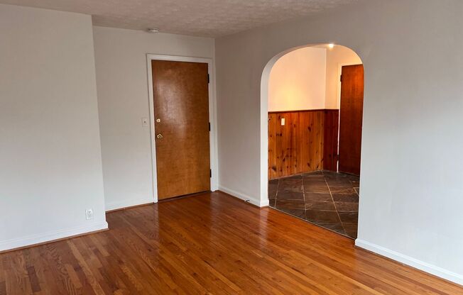 3834 Hyde Park