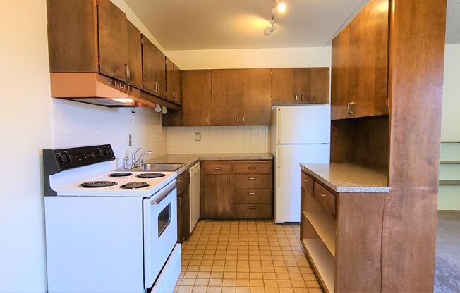 1 bed, 1 bath, 675 sqft, $1,495, Unit 3438 MARSH - Apt 2