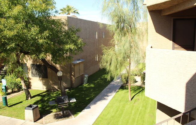 1 bed, 1 bath, 670 sqft, $1,250, Unit 212